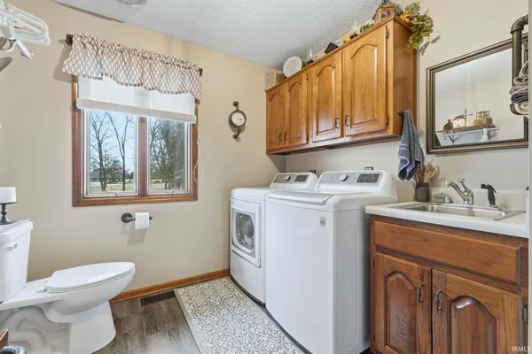 $370,000 | 7903 Anoka Drive, Fort Wayne, IN 46809