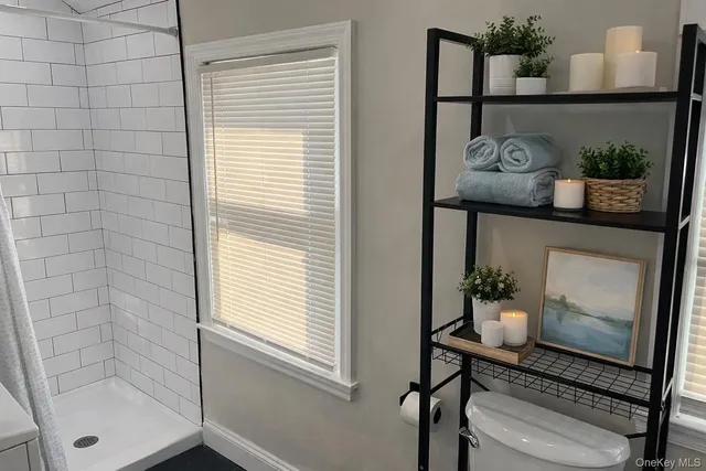 $2,650 | 210 B East Lakewood Street, Patchogue, NY 11772