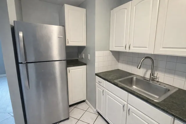 $2,200 | 4 Universal Street, Unit 5, Framingham, MA 01702