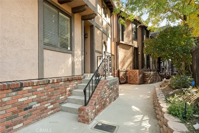 a view of entryway with a front door