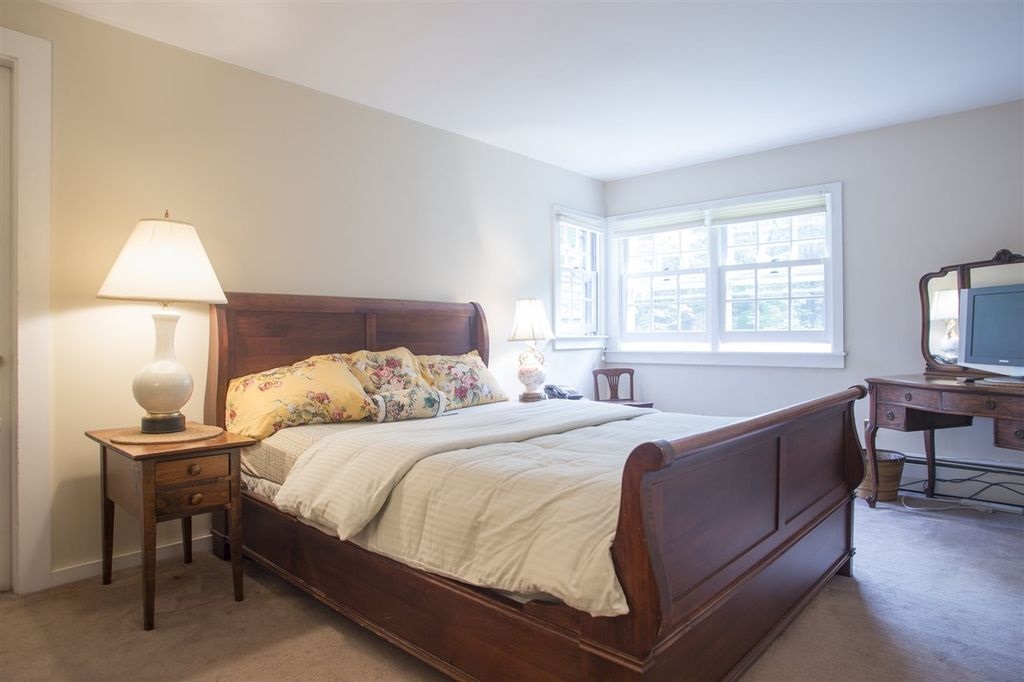 77 Smith Road Wilmington, VT 05363 - Photo 29 of 40