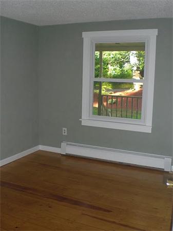18 Number 10 Schoolhouse Road Charlton, MA 01507 - Photo 8 of 20 Gallery Image 8