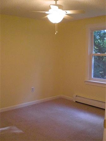 18 Number 10 Schoolhouse Road Charlton, MA 01507 - Photo 9 of 20 Gallery Image 9