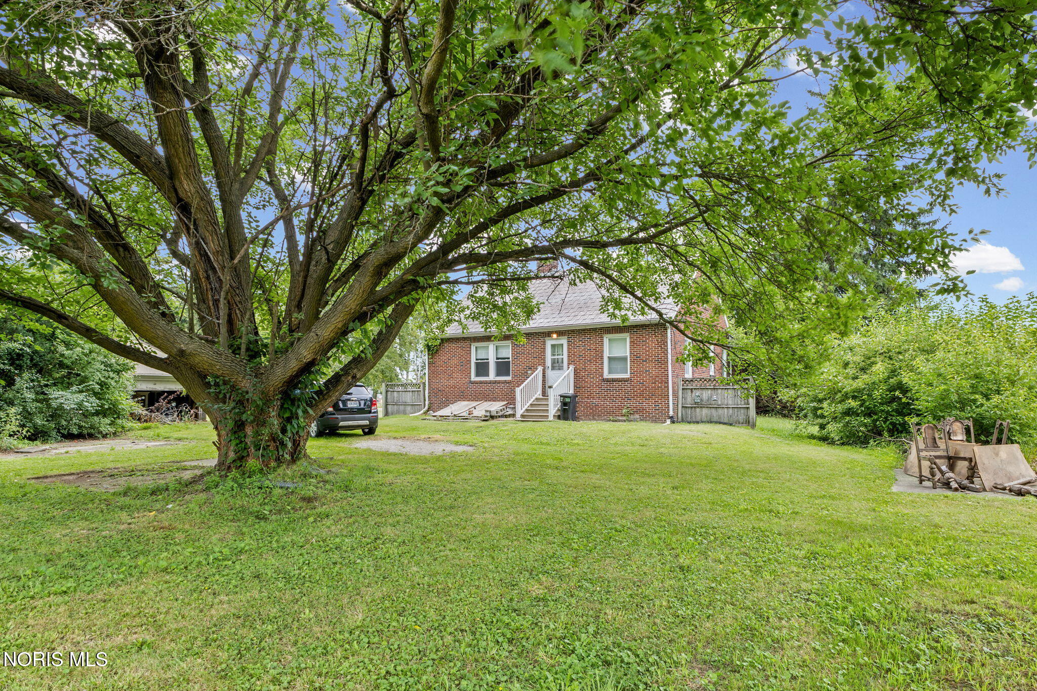 8905 Mandell Road Perrysburg, OH 43551 - Photo 1 of 16 Gallery Image 1