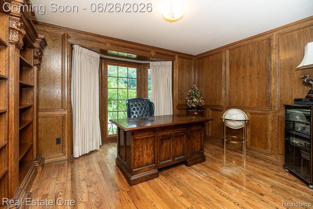 2898 Eagle Drive Rochester, MI 48309 - Photo 5 of 52 2898 Eagle_MLS-001.jpg