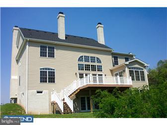 6042 Hawk Road Riegelsville, PA 18077 - Photo 2 of 12 Exterior Back