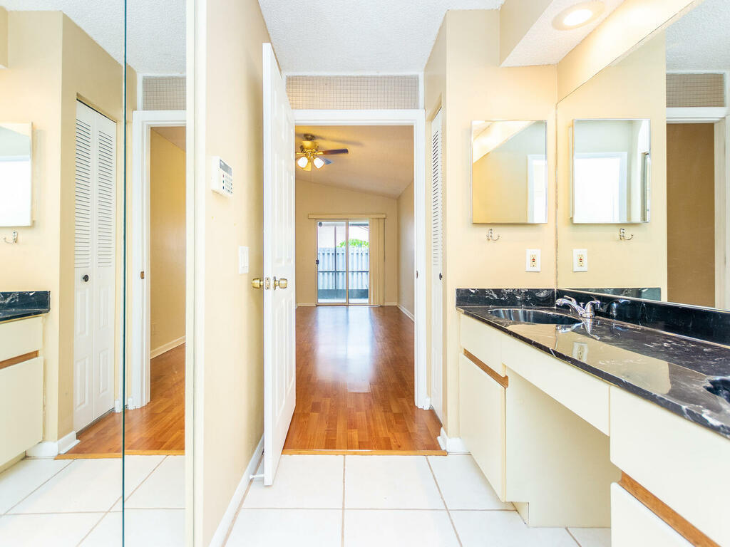 1467 Garden Road Weston, FL 33326 - Photo 23 of 30 D5-DSC 9566-051-071