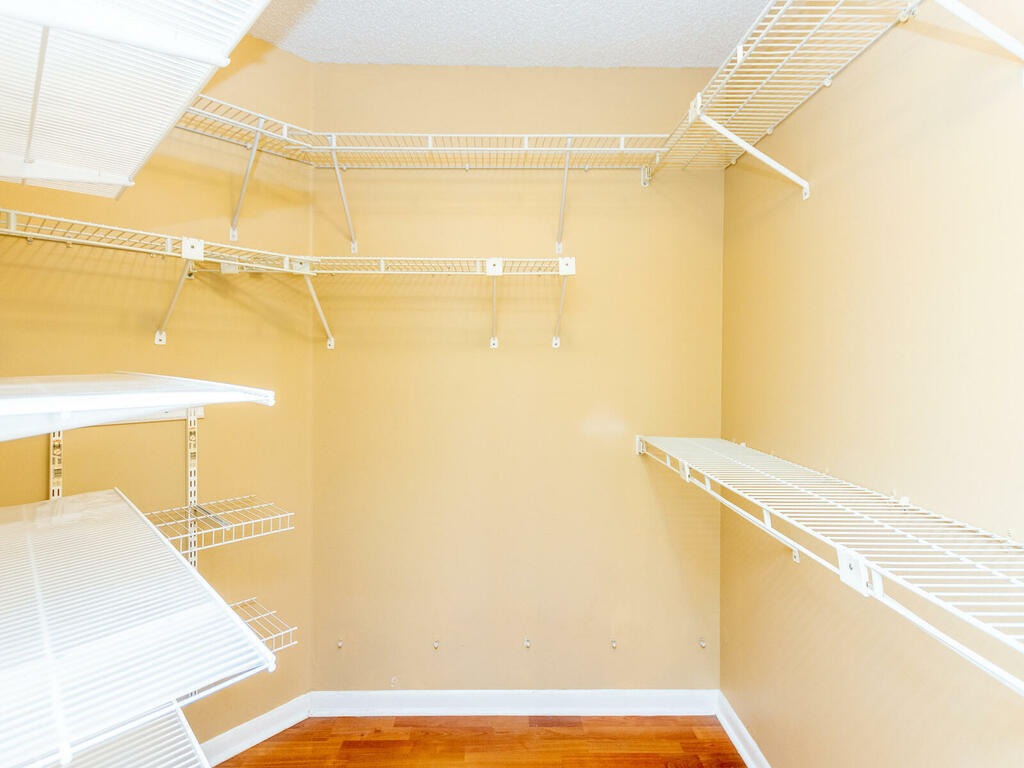 1467 Garden Road Weston, FL 33326 - Photo 24 of 30 D6-DSC 9567-052-060