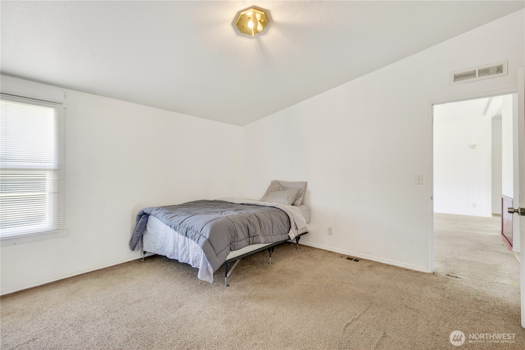 2643 West Bench Road Othello, WA 99344 - Photo 14 of 38
