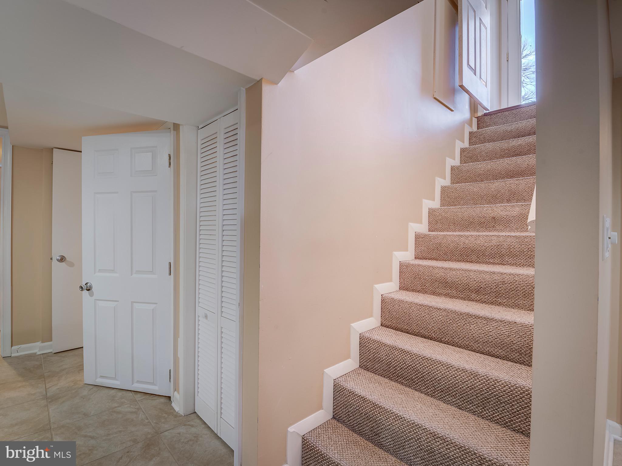 2814 Lindell Street Silver Spring, MD 20902 - Photo 31 of 60