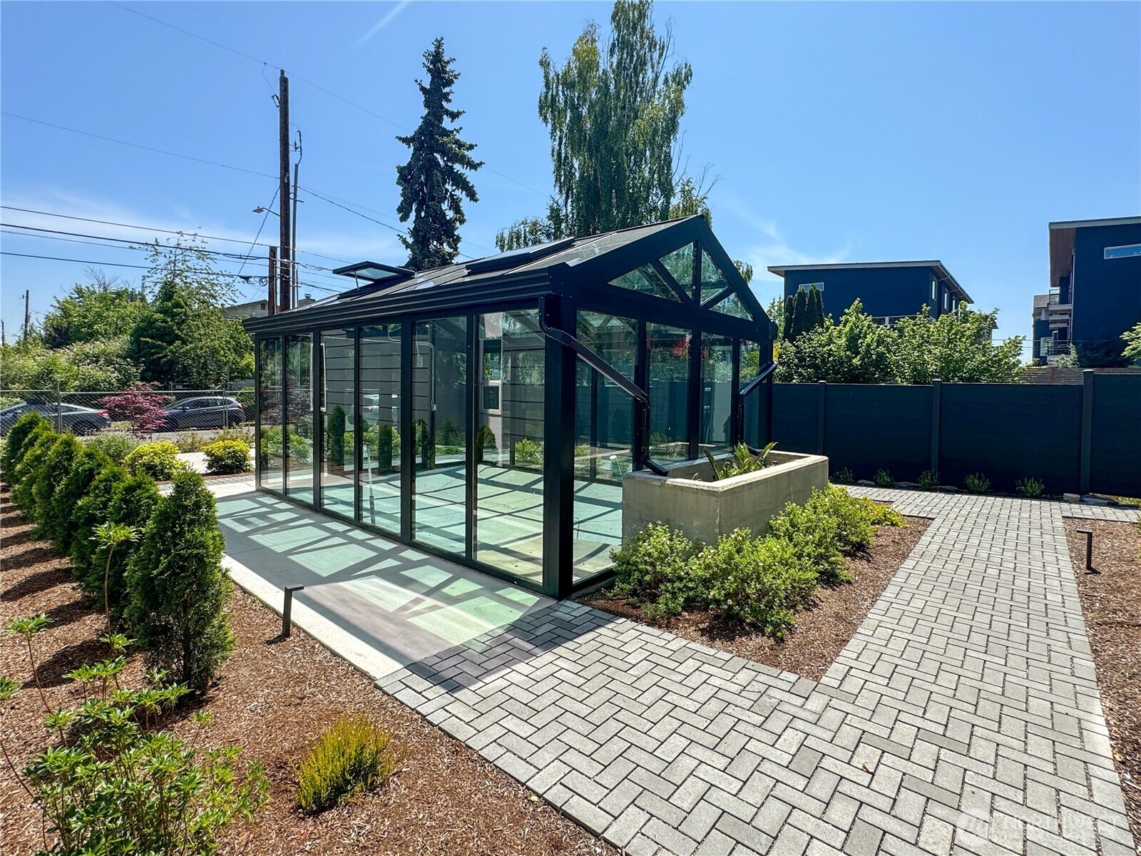 6945 42nd Avenue South Seattle, WA 98118 - Photo 13 of 17