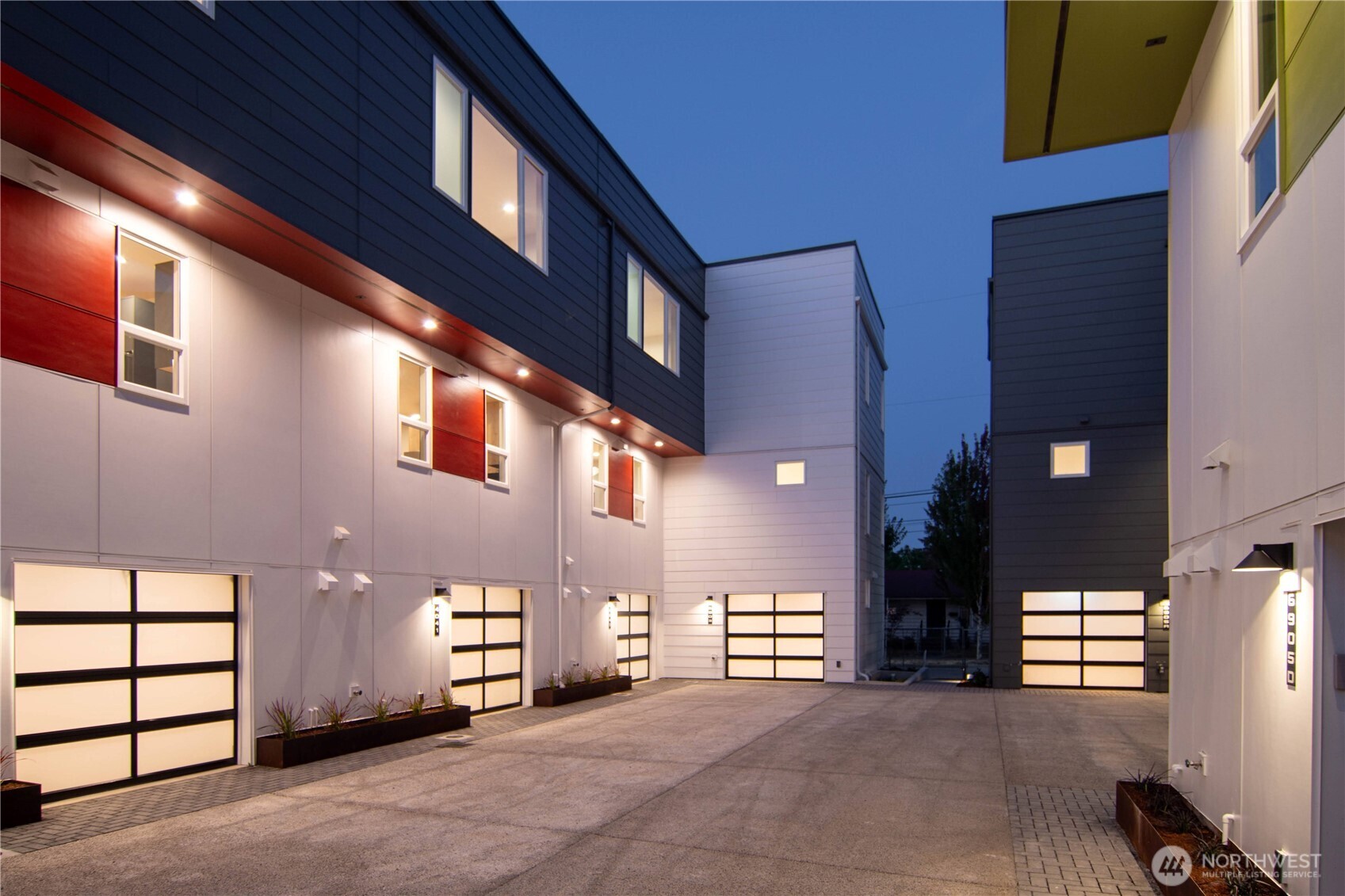 6945 42nd Avenue South Seattle, WA 98118 - Photo 17 of 17