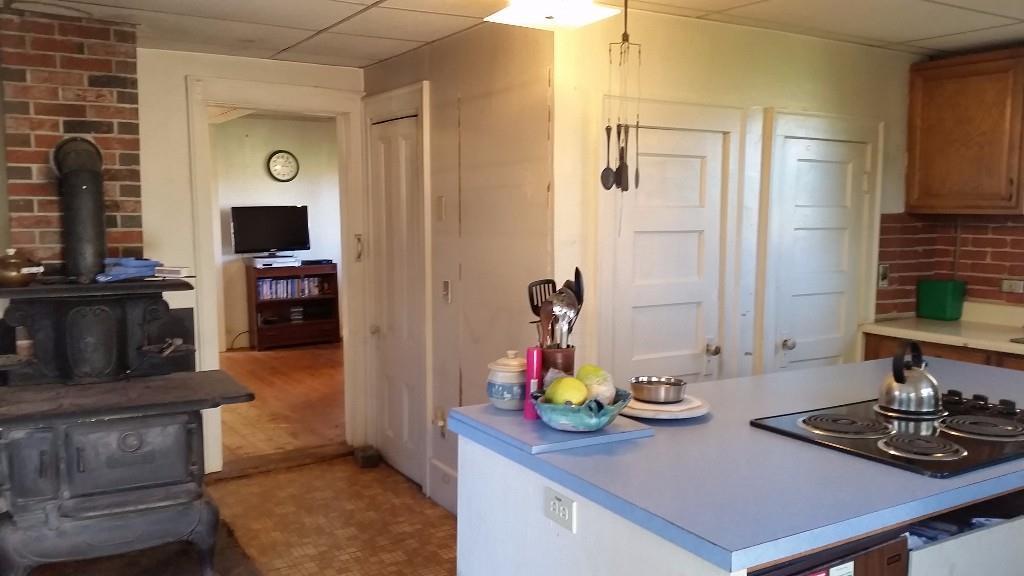 134 Fort Road South Portland, ME 04106 - Photo 11 of 20 Kitchen