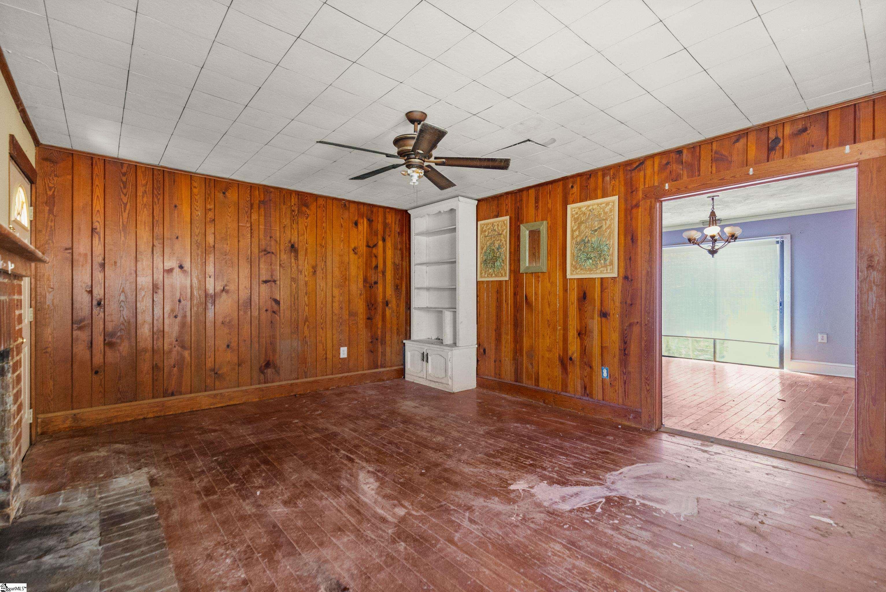 270 Rocky Ridge Road Enoree, SC 29335 - Photo 4 of 21 Gallery Image 4