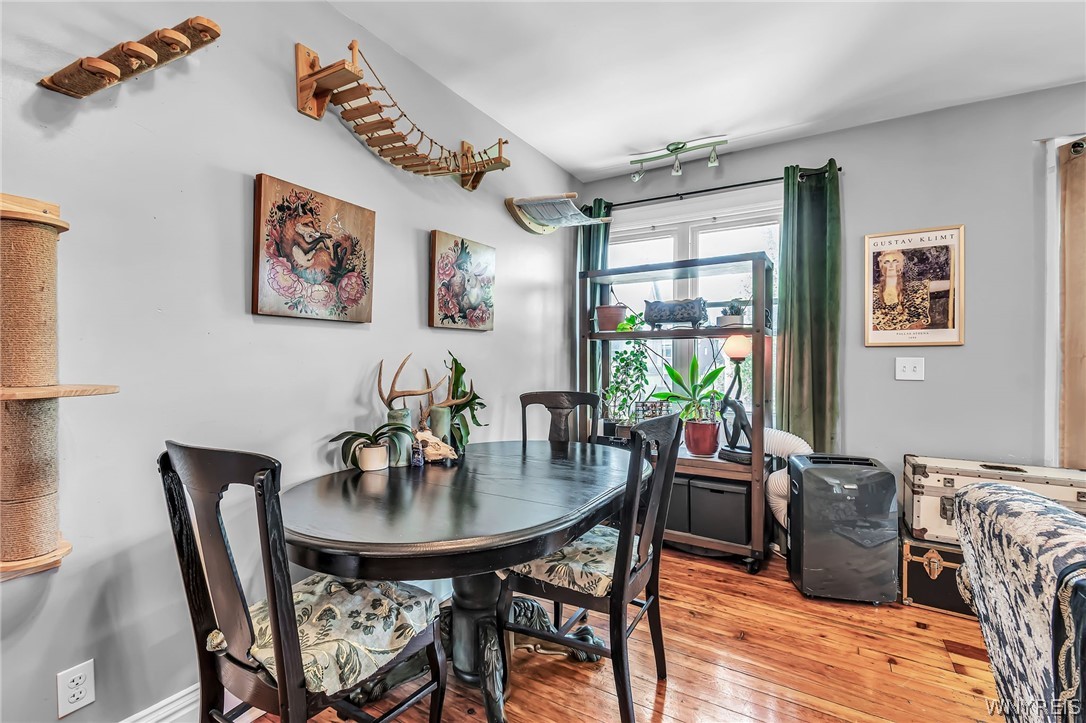 11 15th Street Buffalo, NY 14213 - Photo 23 of 35 Upper - dining area just off the family room