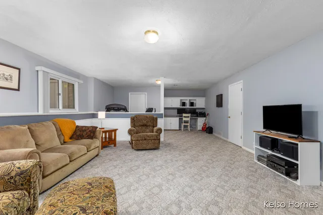 $445,000 | 1837 Cedarbrook Drive, Jenison, MI 49428