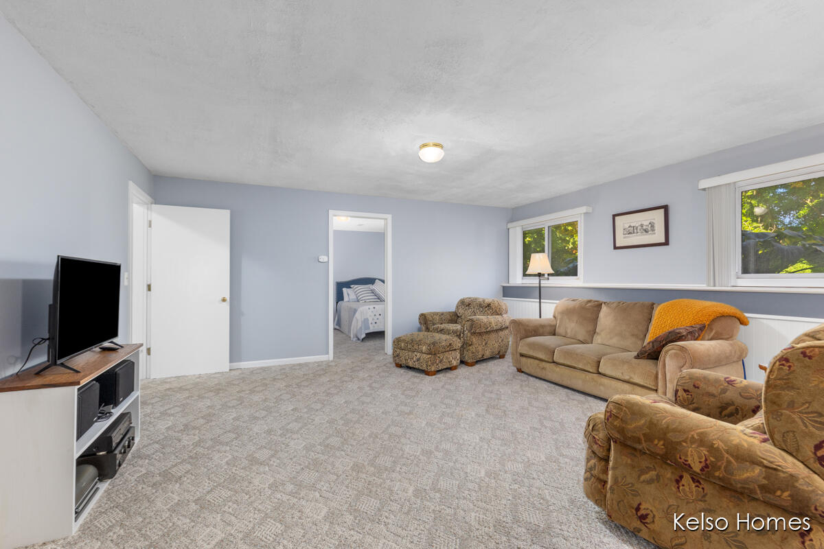 1837 Cedarbrook Drive Jenison, MI 49428 - Photo 17 of 26 IMG_1015