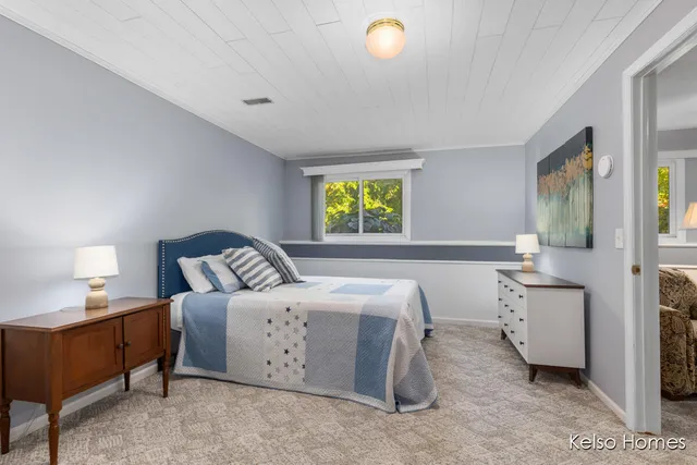 $445,000 | 1837 Cedarbrook Drive, Jenison, MI 49428