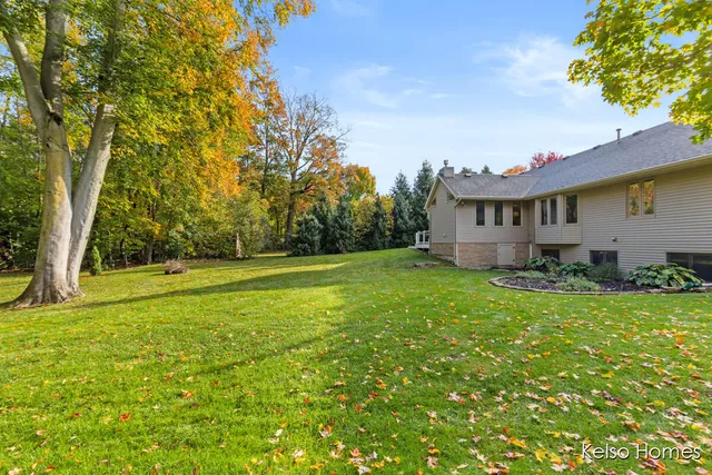 $445,000 | 1837 Cedarbrook Drive, Jenison, MI 49428