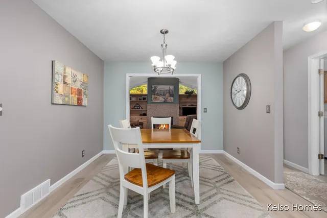 $445,000 | 1837 Cedarbrook Drive, Jenison, MI 49428