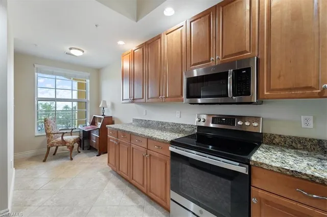 $299,999 | 5068 Annunciation Circle, Unit 4302, Immokalee, FL 34142