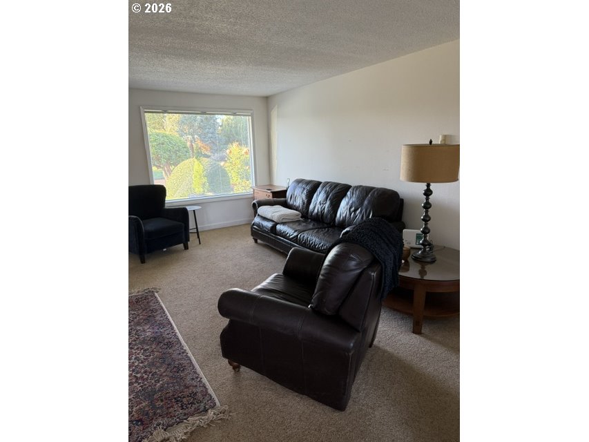 450 Cardinal Way Springfield, OR 97477 - Photo 3 of 15