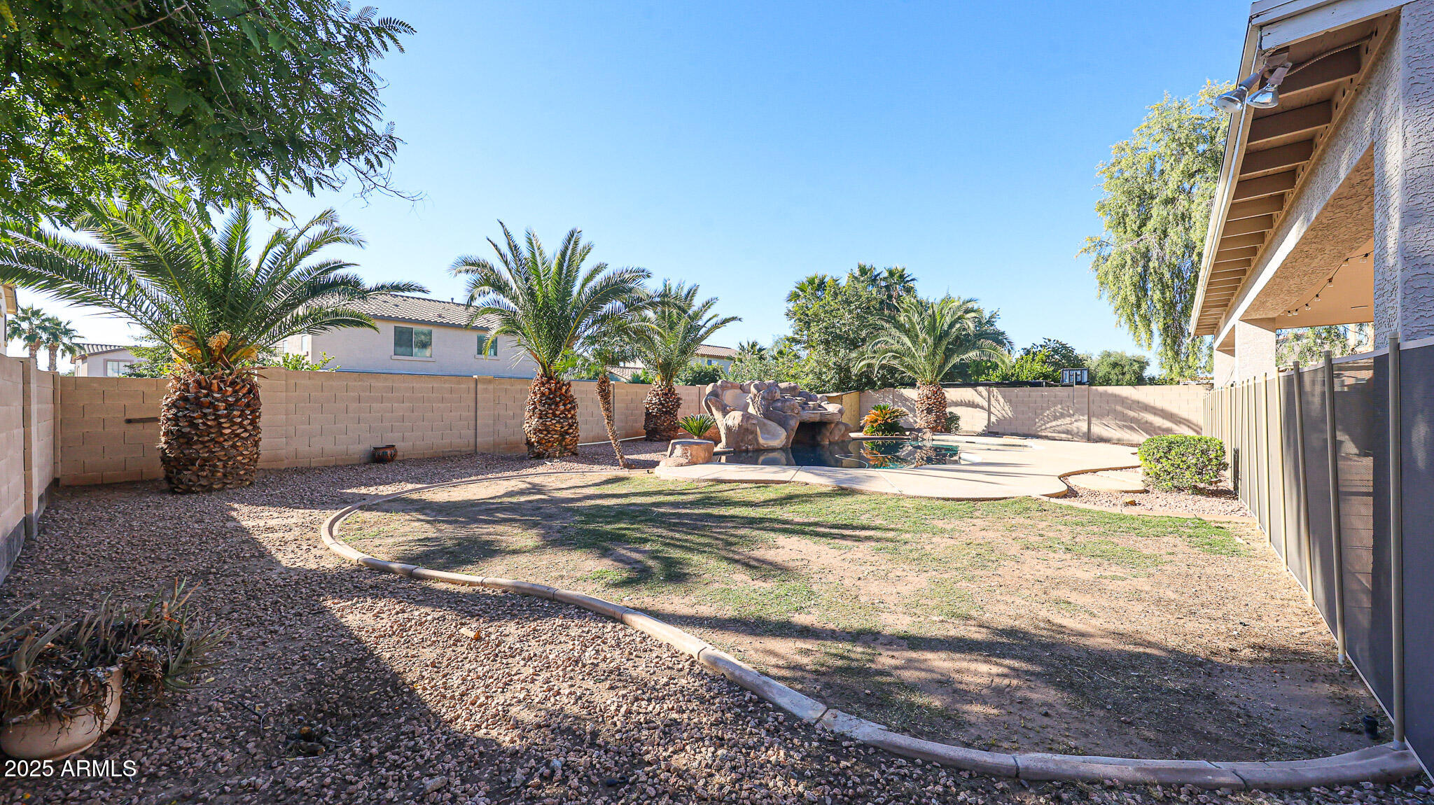 7015 West Southgate Avenue Phoenix, AZ 85043 - Photo 53 of 55 C (3)