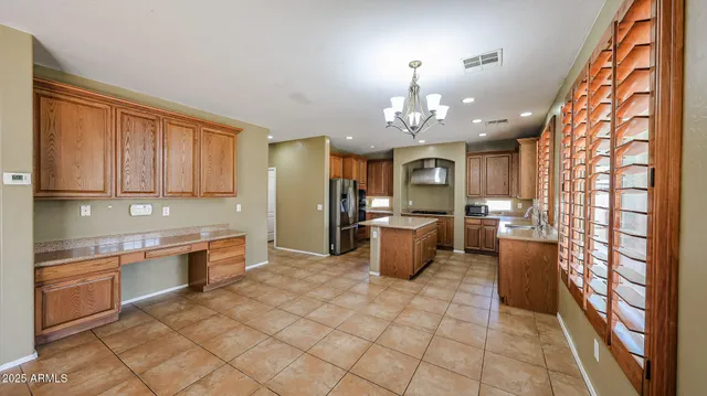 $3,095 | 7015 West Southgate Avenue, Phoenix, AZ 85043