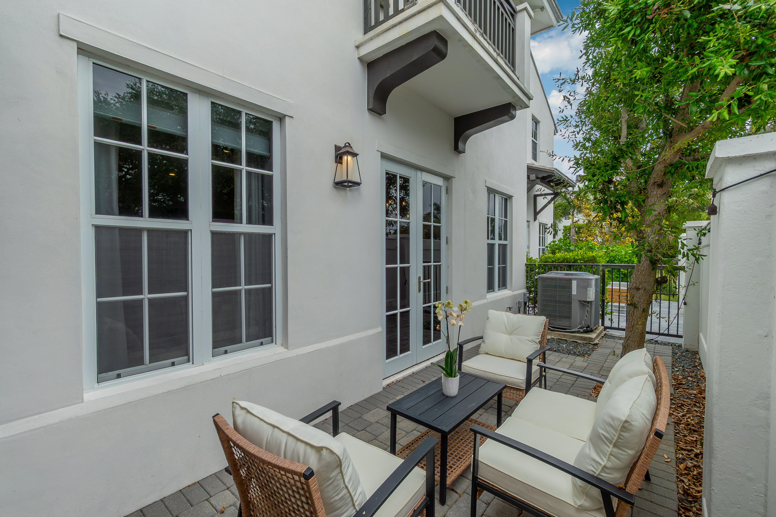 918 St George Boulevard Delray Beach, FL 33483 - Photo 14 of 36 DSC02824