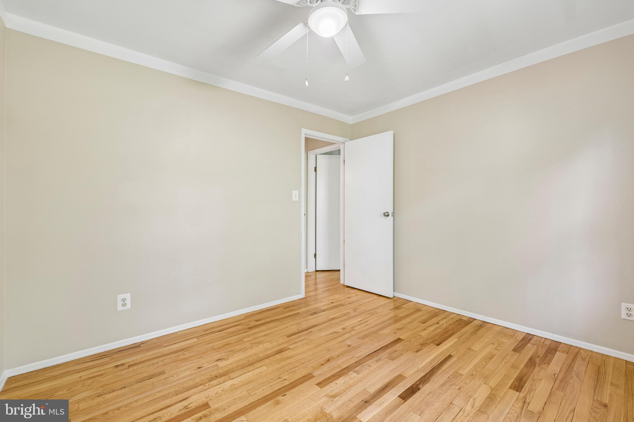 5233 Eliots Oak Road Columbia, MD 21044 - Photo 27 of 51 Bedroom
