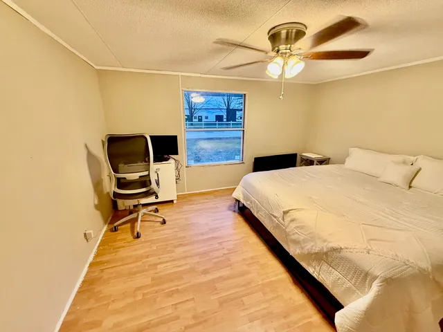 $249,000 | 225 Sugar River Drive, Claremont, NH 03743