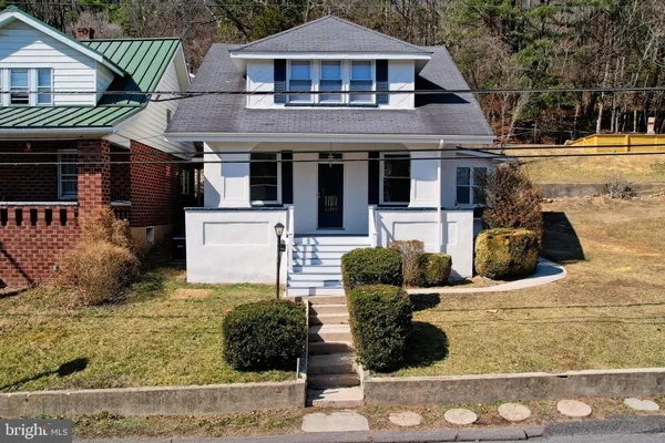 $189,900 | 802 Bedford Street, Cumberland, MD 21502