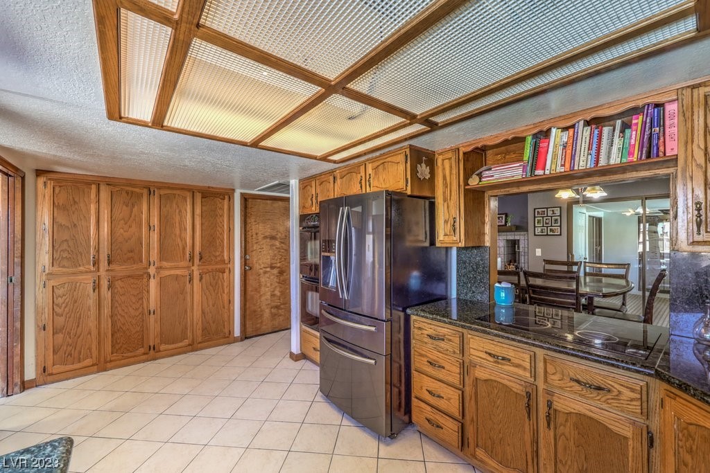 3265 South Lindell Road Las Vegas, NV 89146 - Photo 15 of 38 Gallery Image 15