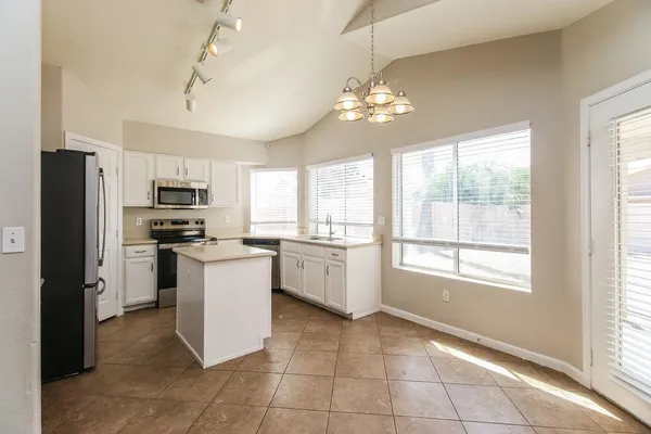$2,385 | 7521 East Laguna Azul Avenue, Mesa, AZ 85209