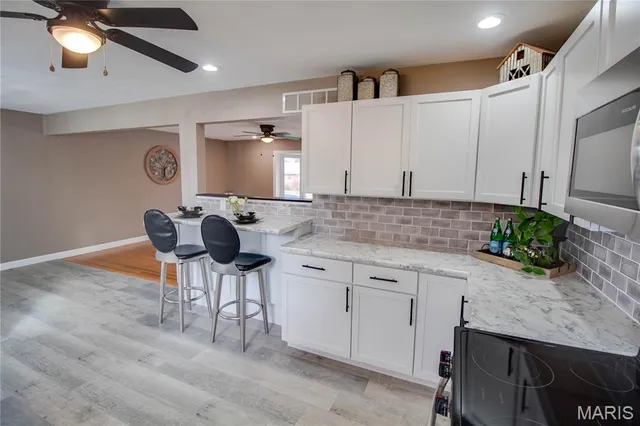 $225,000 | 321 Mercury Drive, Godfrey, IL 62035