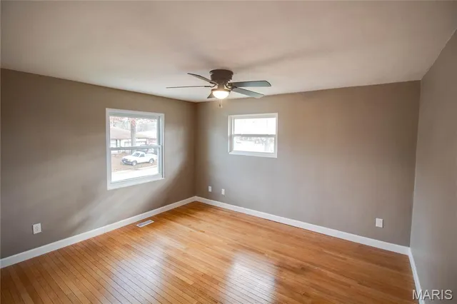 $225,000 | 321 Mercury Drive, Godfrey, IL 62035