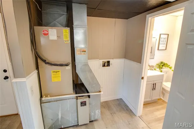 $225,000 | 321 Mercury Drive, Godfrey, IL 62035