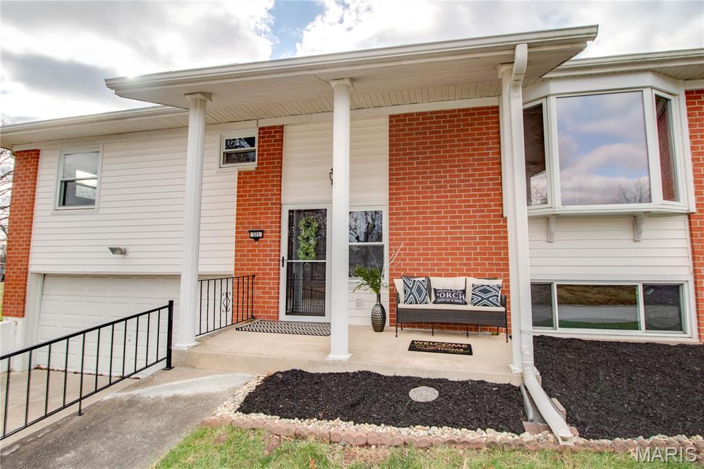 321 Mercury Drive Godfrey, IL 62035 - Photo 5 of 42