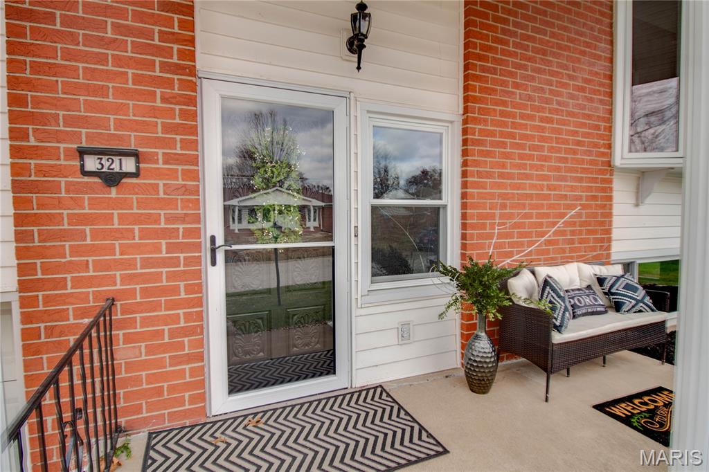 321 Mercury Drive Godfrey, IL 62035 - Photo 6 of 42