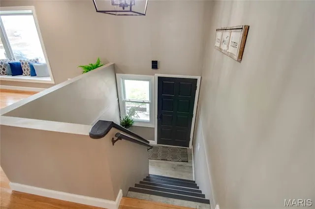 $225,000 | 321 Mercury Drive, Godfrey, IL 62035