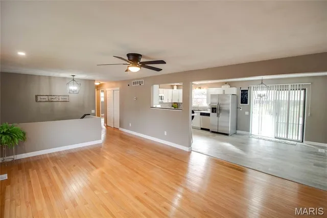 $225,000 | 321 Mercury Drive, Godfrey, IL 62035