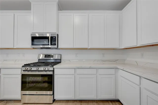 $739,900 | 9954 Dusty Indigo Street, Las Vegas, NV 89178