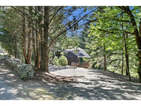 $795,000 | 7210 Northwest Grandview Drive, Corvallis, OR 97330