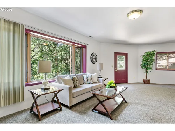 $795,000 | 7210 Northwest Grandview Drive, Corvallis, OR 97330