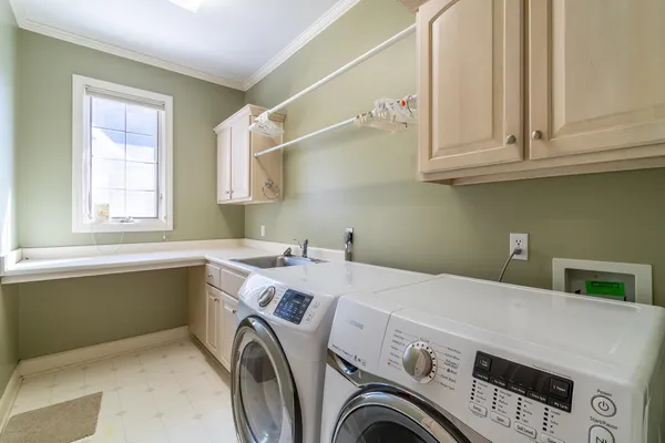 $625,000 | 12027 Sycamore Lakes Court, Fort Wayne, IN 46814