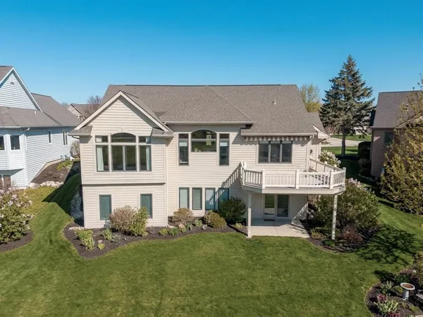 $625,000 | 12027 Sycamore Lakes Court, Fort Wayne, IN 46814