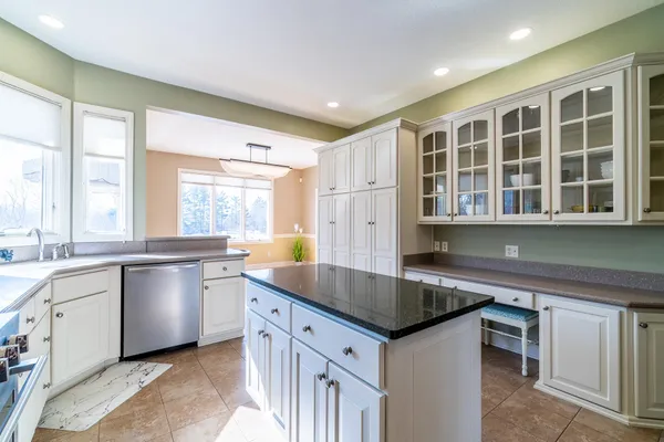 $625,000 | 12027 Sycamore Lakes Court, Fort Wayne, IN 46814