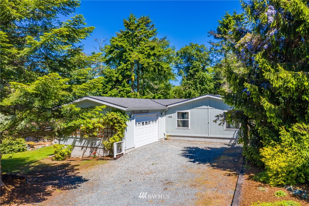 1428 North View Road Oak Harbor, WA 98277 - Photo 1 of 32 Gallery Image 1
