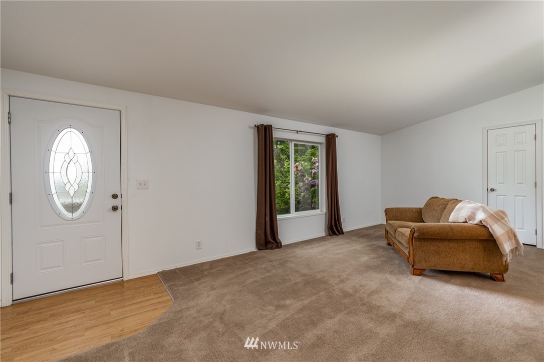 1428 North View Road Oak Harbor, WA 98277 - Photo 14 of 32 Gallery Image 14