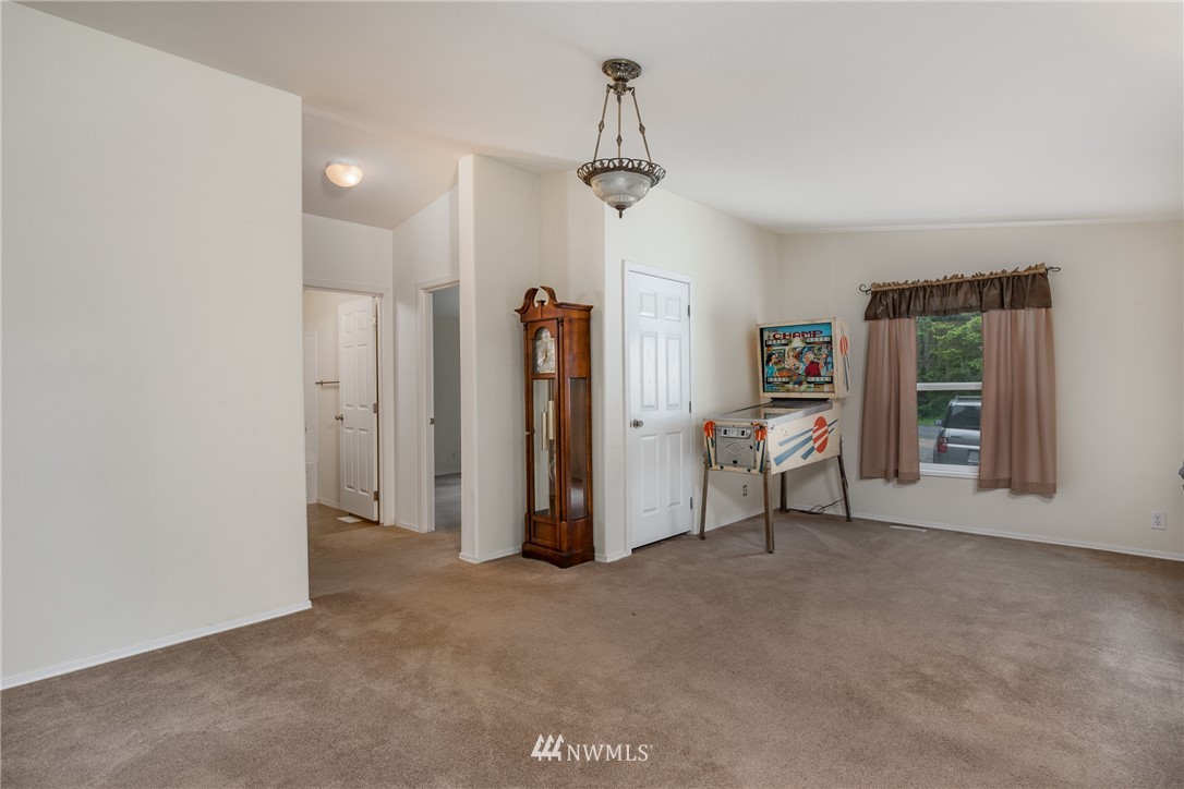 1428 North View Road Oak Harbor, WA 98277 - Photo 16 of 32 Gallery Image 16